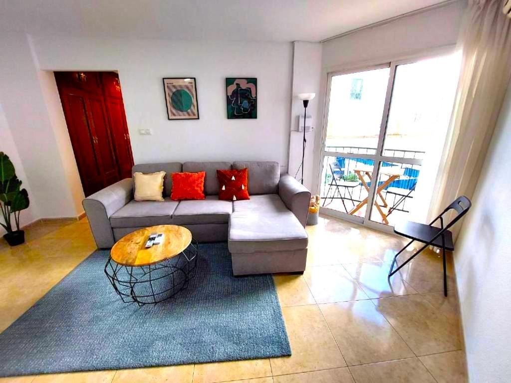 Parana Center Apartment Севилья Экстерьер фото