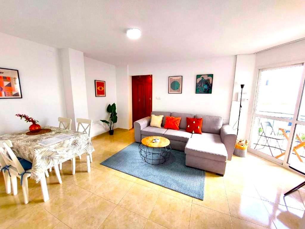 Parana Center Apartment Севилья Экстерьер фото